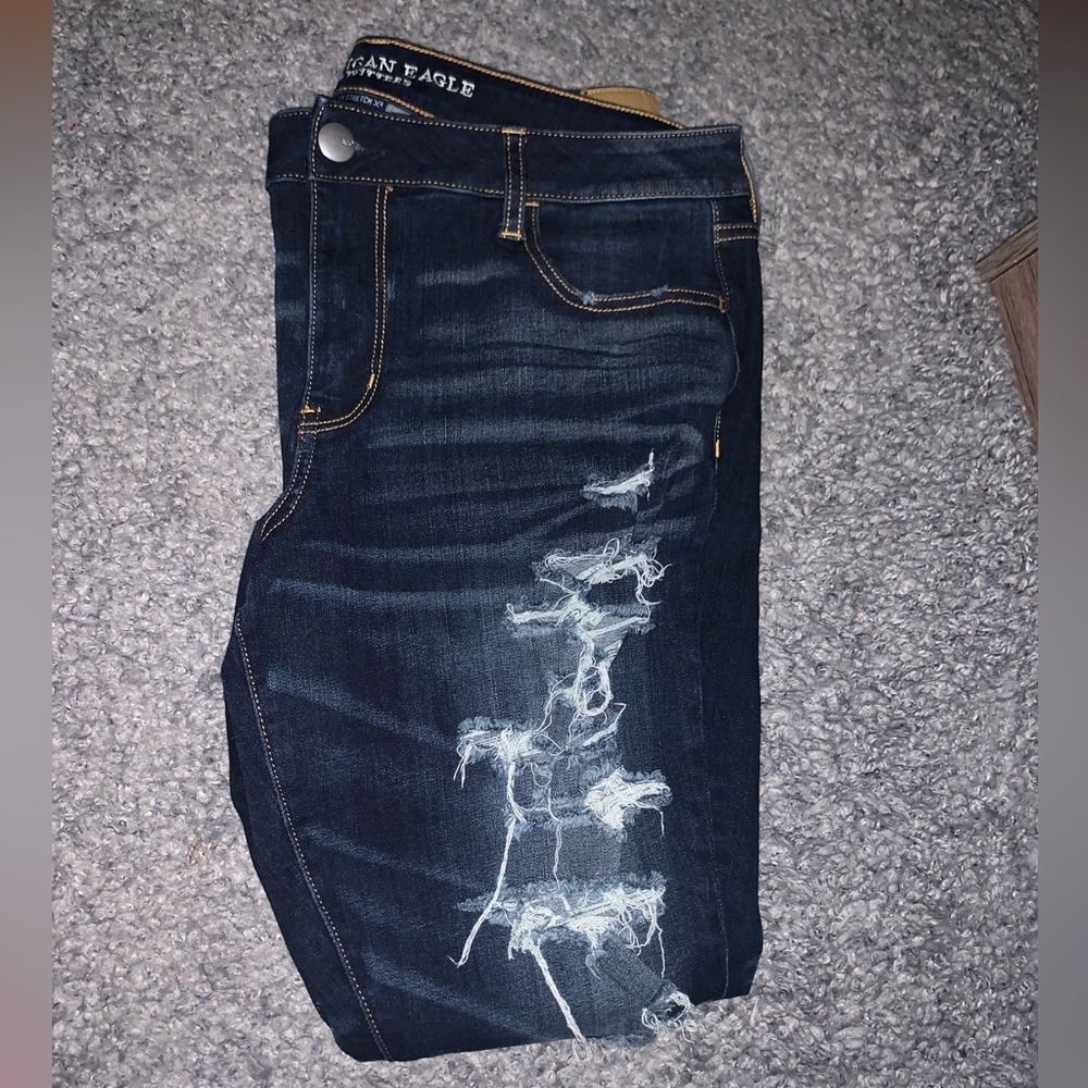 American eagle super stretch X4 distressed jegging